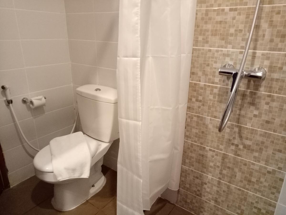 Uniq Hotel Джок'якарта Екстер'єр фото